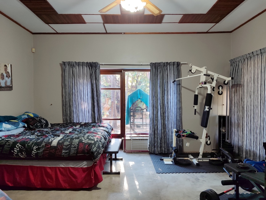 4 Bedroom Property for Sale in Songloed North West